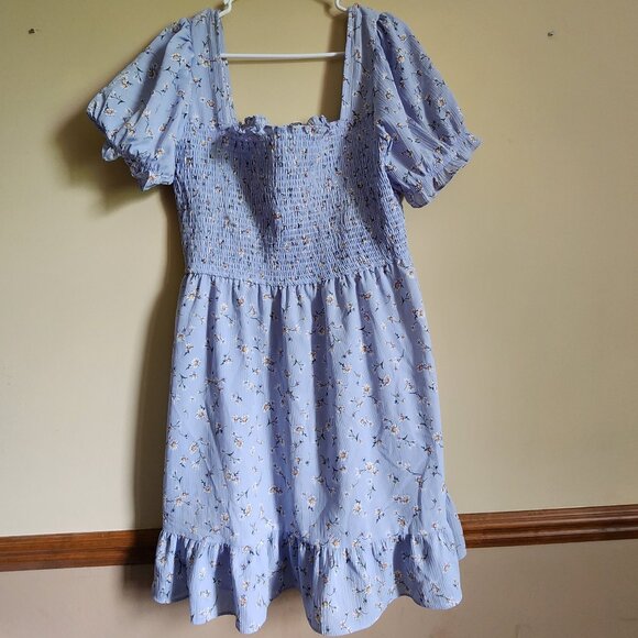 Charmed Hearts Floral House Dress - With Elastic From The Chest Size 2XL - Picture 3 of 6